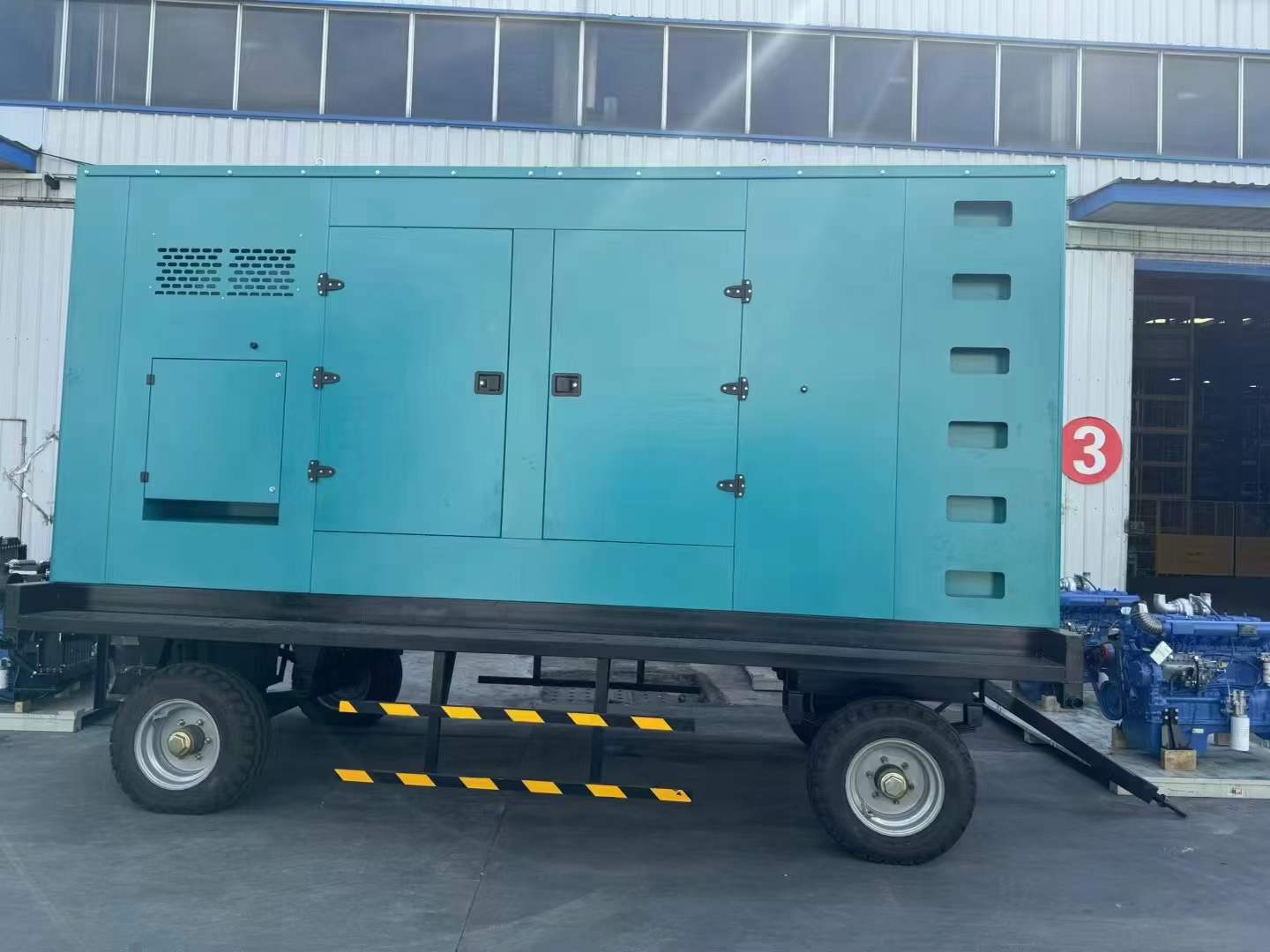 郊区机油滤清器堵塞后，发动机还能继续使用吗？
